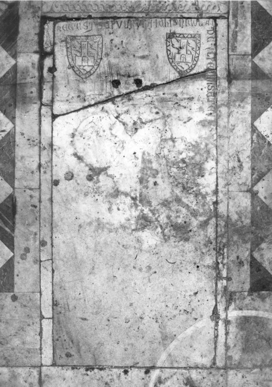 lapide tombale - ambito romano (sec. XIV)